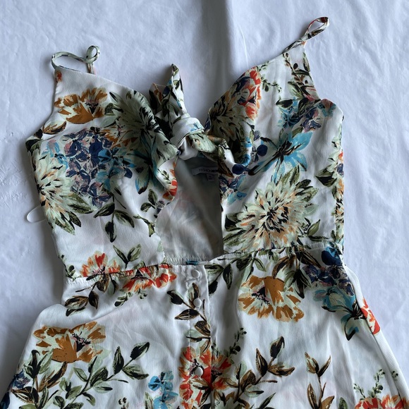 Fashion Nova Sexy Floral, Tie Front, Maxi Dress - Picture 3 of 4